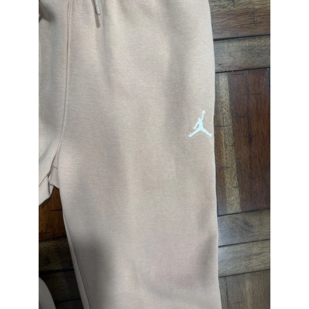 Jordan MJ Brooklyn Fleece Essential Pants Tan Beige Kids Large 12-13 95D234 NWT